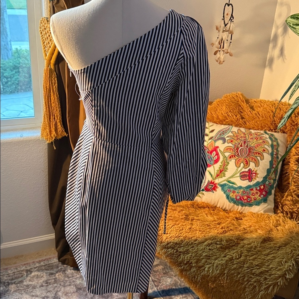 Striped One-Shoulder Dress - Picture 2 of 5